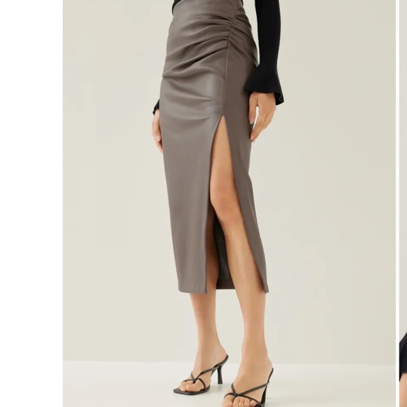 LOVE BONITO Christie Pleather Column Midaxi Skirt NWT - Picture 1 of 5
